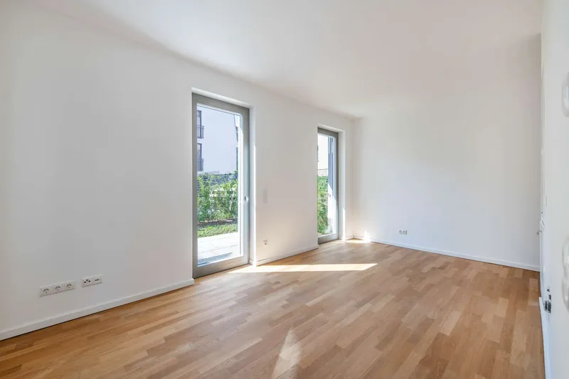 Stilvolles 2 Zimmer Apartment mit Gartenbezug in der Berliner Allee — photo 1